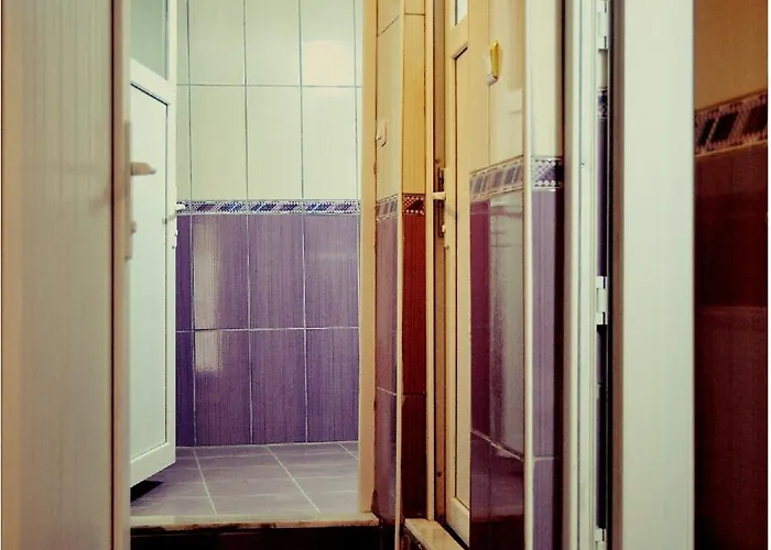 Emre's Stone House 酒店 2*