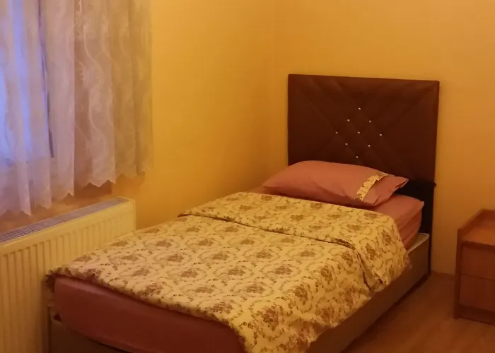 Emre's Stone House Отель 2*