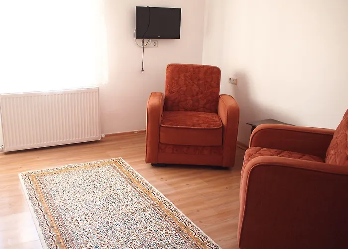 Emre's Stone House Отель 2*