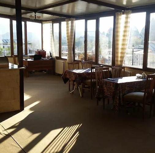 Emre's Stone House 酒店 格雷梅